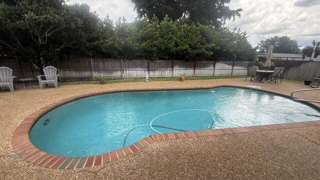 3 bedroom Single Family Residence at 255 Sandpiper Avenue, Willows, Royal Palm Beach — photo 2