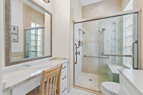 108 Euphrates Circle, Palm Beach Gardens FL - photo 18 of 36