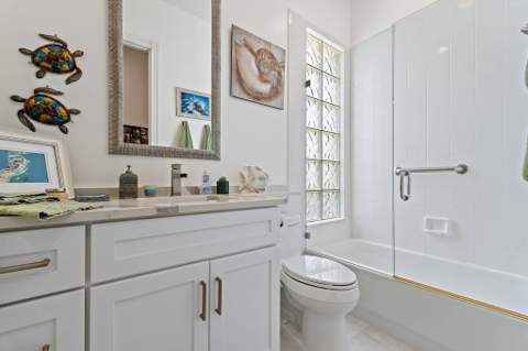 108 Euphrates Circle, Palm Beach Gardens FL - photo 24 of 36