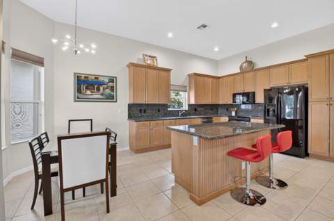 6561 Pisano Drive, Lake Worth FL - photo 21 of 94