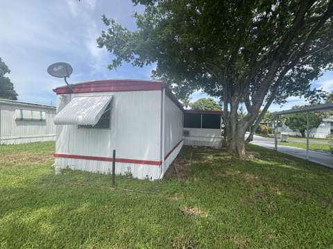 13 Havenwood Drive, Pompano Beach FL - photo 18 of 25