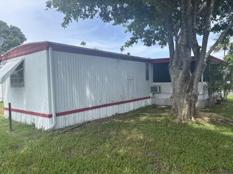 13 Havenwood Drive, Pompano Beach FL - photo 19 of 25