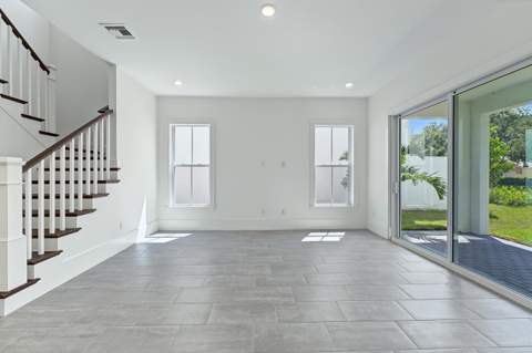 138 Parkside Way #10, Royal Palm Beach FL - photo 13 of 41