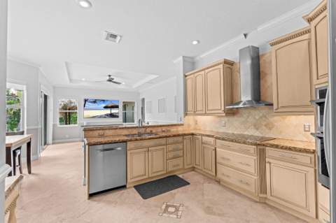 10668 NW 69th Street, Parkland FL - photo 14 of 82