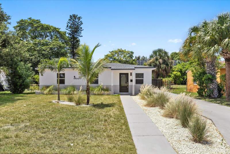 3 bedroom Single Family Residence at 1311 Avenue H, Riviera Replat, Riviera Beach — photo 5