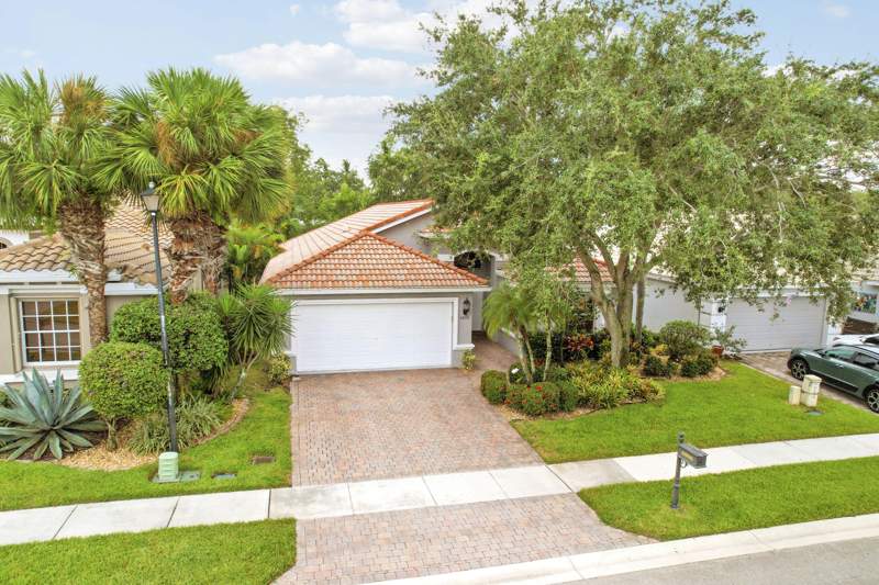 3 bedroom Single Family Residence at 6806 Rienzo Street, Bellaggio, Towne Park , Lake Worth — photo 4