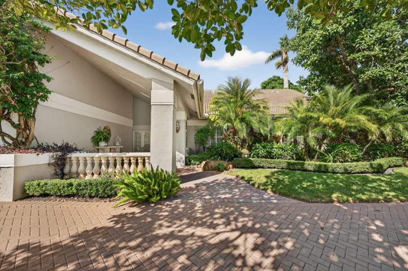 4 bedroom Single Family Residence at 7205 Mandarin Drive, Boca Grove Plantation, Boca Raton — photo 2