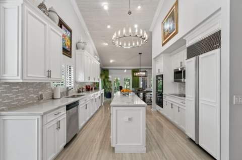 7205 Mandarin Drive, Boca Raton FL - photo 18 of 71