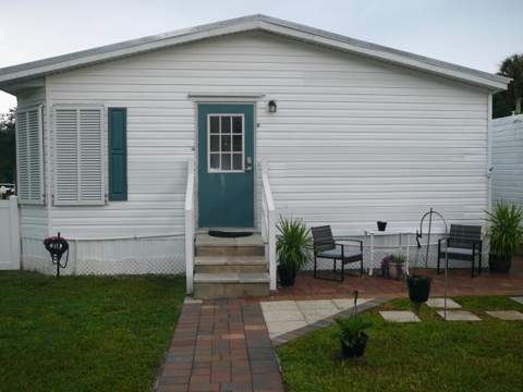 199 Imperial Way, Fort Pierce FL - photo 6 of 68