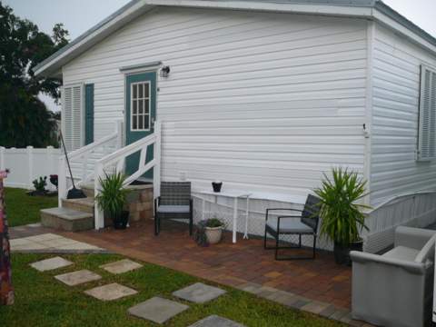 199 Imperial Way, Fort Pierce FL - photo 7 of 68
