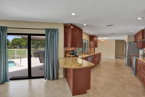 7301 NW 83rd Way, Tamarac FL - photo 22 of 65