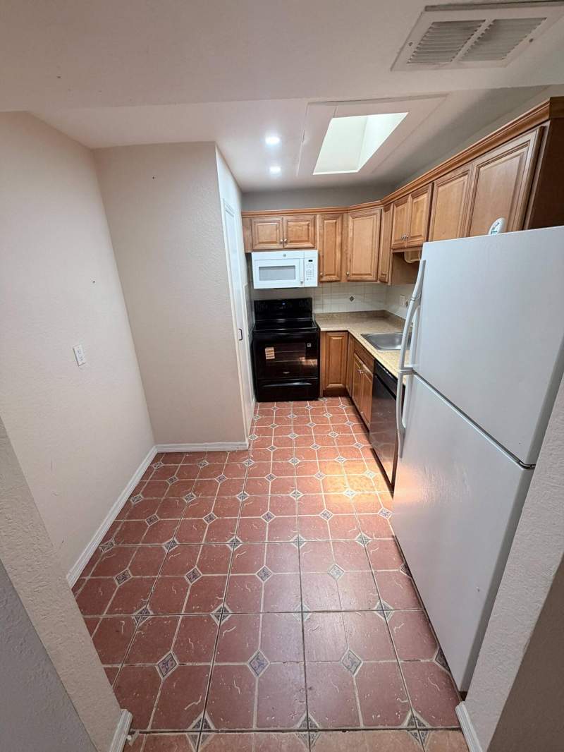 3 bedroom Villa at 4413 NW 3rd Avenue #4413, Lake Island, Deerfield Beach — photo 3