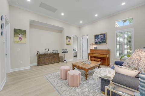 15187 Wildwood Circle, Westlake FL - photo 9 of 56
