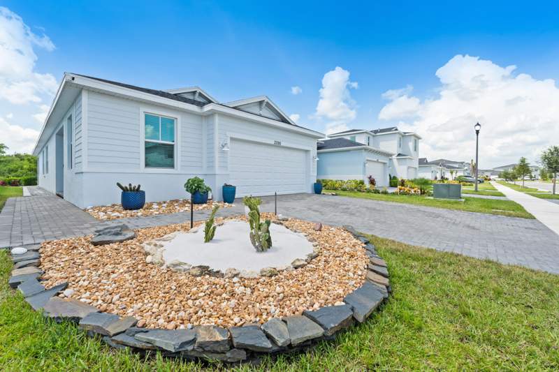 4 bedroom Single Family Residence at 3395 Cedar Grove Drive, Seagrove Pud, Fort Pierce — photo 3
