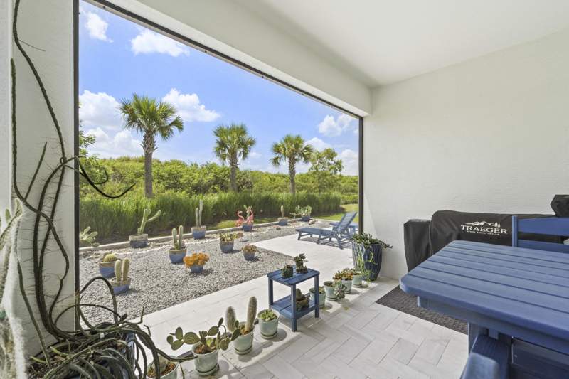 4 bedroom Single Family Residence at 3395 Cedar Grove Drive, Seagrove Pud, Fort Pierce — photo 2