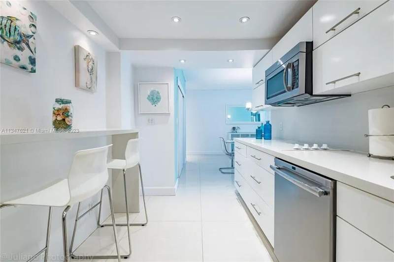 1 bedroom Condominium at 3901 S Ocean Drive #2H, Tides On Hollywood Beach Condo, Hollywood — photo 5