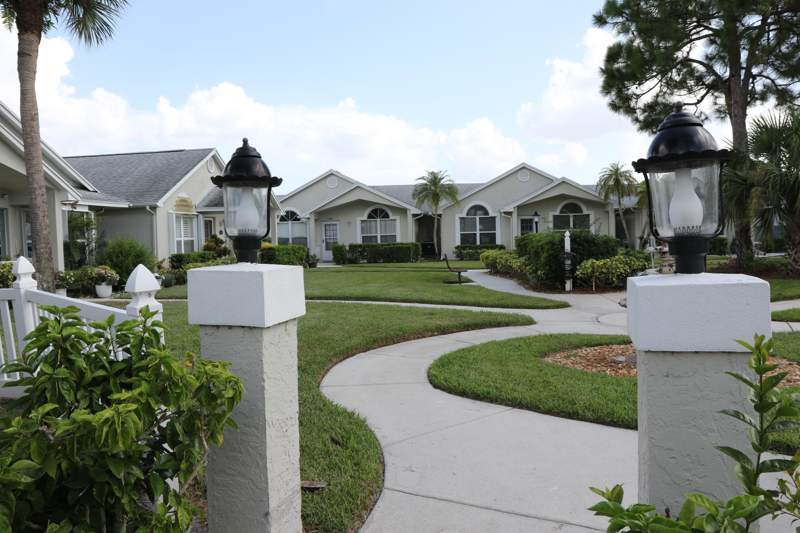 2 bedroom Single Family Residence at 1160 NW Lombardy Drive, Kings Isle Phase 1, Port St. Lucie — photo 2