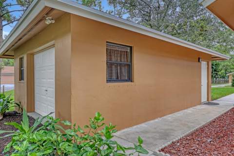 17212 130th Avenue, Jupiter FL - photo 16 of 34