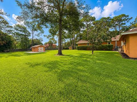 17212 130th Avenue, Jupiter FL - photo 10 of 34
