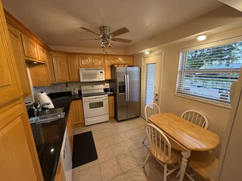 206 SE 10th Street #201, Dania Beach FL - photo 14 of 66