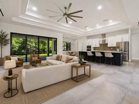 513 SW South Carolina Drive, Stuart FL - photo 6 of 39