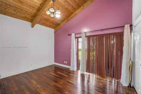 401 Leslie Drive, Hallandale Beach FL - photo 8 of 18