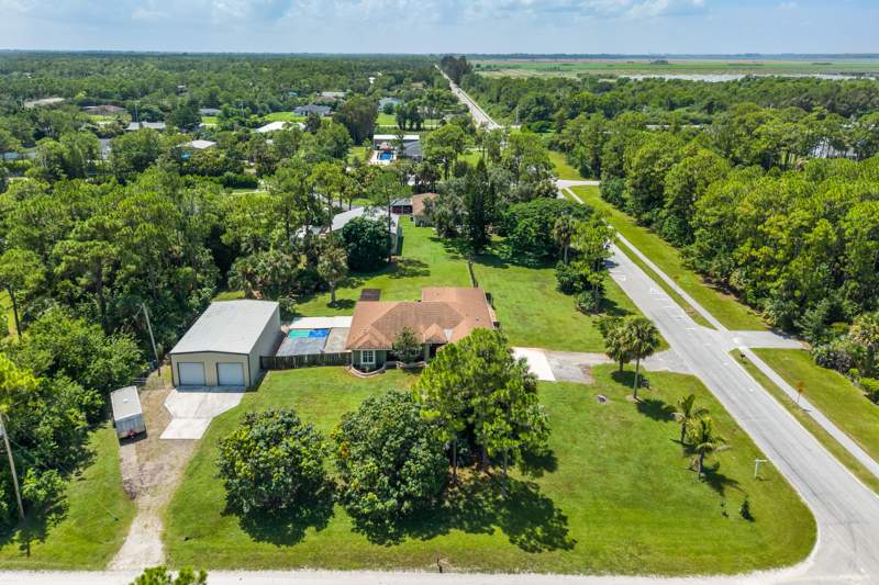 4 bedroom Single Family Residence at 17970 91st Place, The Acreage, The Acreage — photo 2