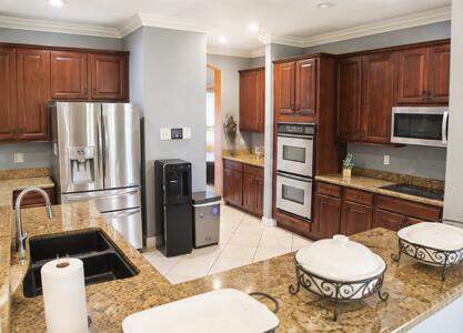 3800 E Hibiscus Street, Weston FL - photo 7 of 35