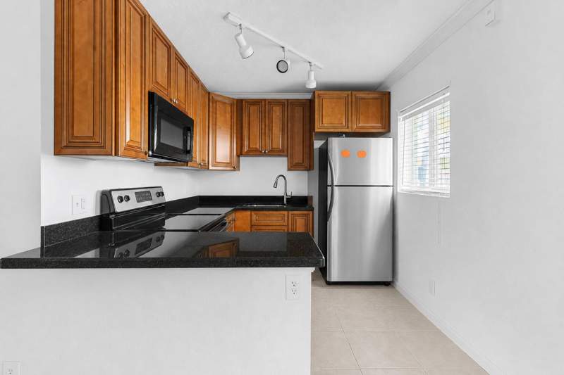 2 bedroom Condominium at 2655 NE 8th Avenue #106, Wilton Place Condo, Wilton Manors — photo 2