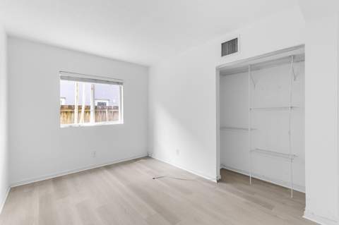 2655 NE 8th Avenue #106, Wilton Manors FL - photo 9 of 20