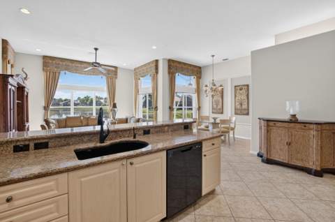 13050 Misty Gilbralter Way, Delray Beach FL - photo 15 of 78