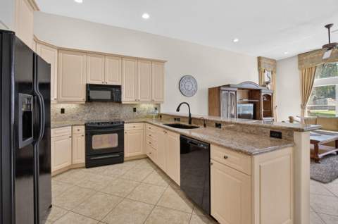 13050 Misty Gilbralter Way, Delray Beach FL - photo 13 of 78