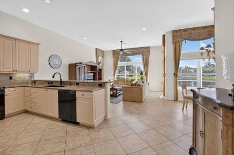 13050 Misty Gilbralter Way, Delray Beach FL - photo 16 of 78