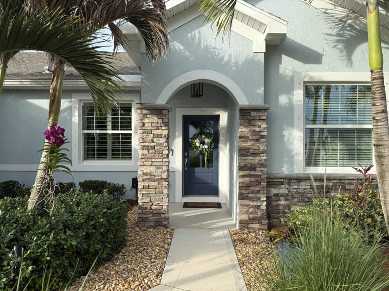 3 bedroom Single Family Residence at 449 SW Bradshaw Circle, Port St Lucie Section 34, Port St. Lucie — photo 2