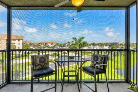 901 Seafarer Circle #403, Jupiter FL - photo 19 of 29
