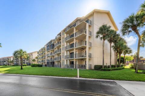 901 Seafarer Circle #403, Jupiter FL - photo 20 of 29
