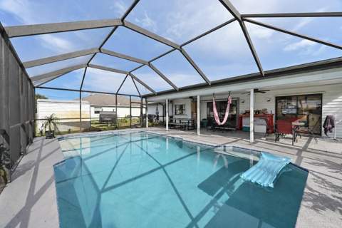 409 SW Voltair Terrace, Port St. Lucie FL - photo 7 of 37