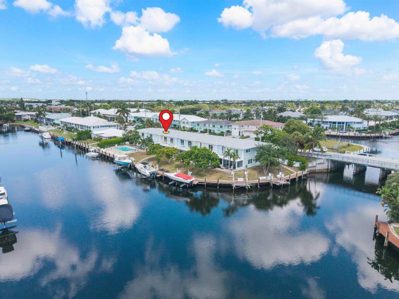2 bedroom Stock Cooperative at 2500 NE 36th Street #5, Woodcrest Arms Co-Op, Lighthouse Point — photo 4