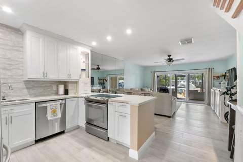 2500 NE 36th Street #5, Lighthouse Point FL - photo 11 of 48