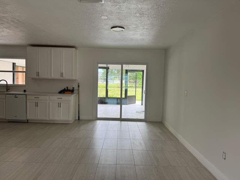 3 bedroom Single Family Residence at 1691 SE Goucho Avenue, South Port St Lucie Unit 5, Port St. Lucie — photo 5