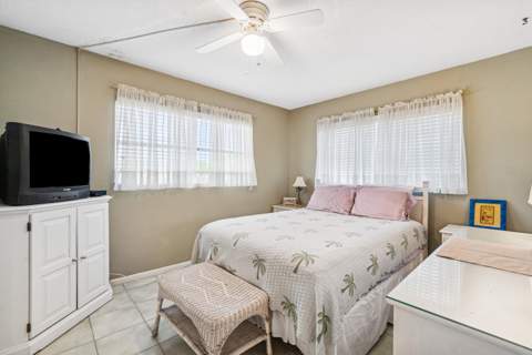 108 NE 20th Avenue #201, Boynton Beach FL - photo 22 of 39