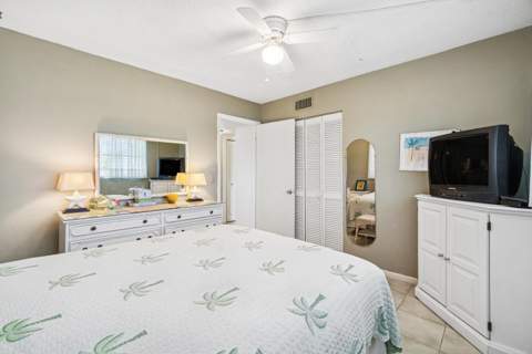108 NE 20th Avenue #201, Boynton Beach FL - photo 23 of 39
