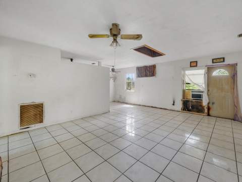 490 Sandia Avenue, Port St. Lucie FL - photo 7 of 28