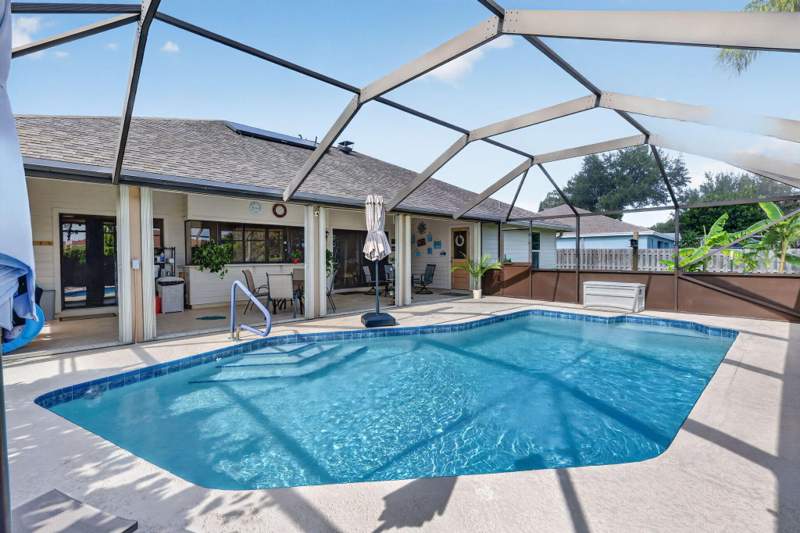 3 bedroom Single Family Residence at 1549 SW Aledo Lane, Port St Lucie Section 14, Port St. Lucie — photo 5