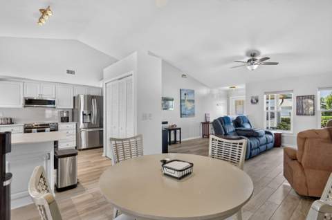 1549 SW Aledo Lane, Port St. Lucie FL - photo 17 of 54