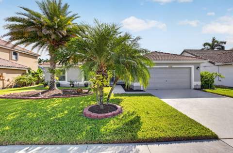 5756 Descartes Circle, Boynton Beach FL - photo 7 of 63
