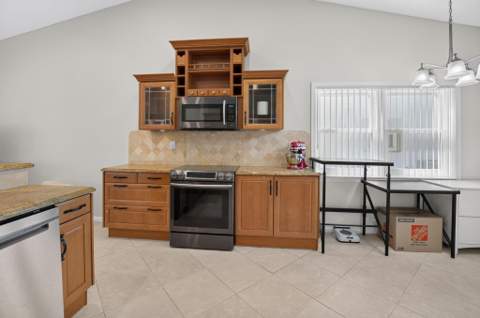 5756 Descartes Circle, Boynton Beach FL - photo 19 of 63