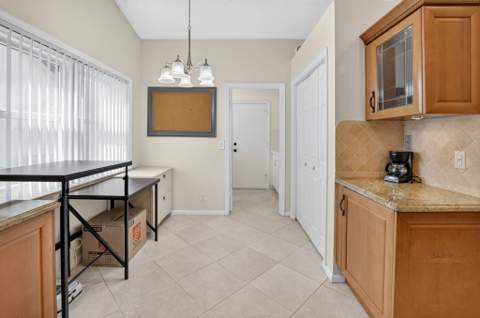 5756 Descartes Circle, Boynton Beach FL - photo 21 of 63