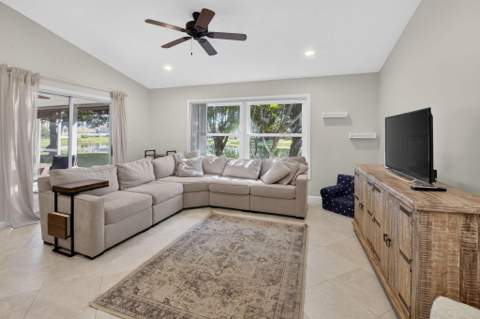 5756 Descartes Circle, Boynton Beach FL - photo 23 of 63