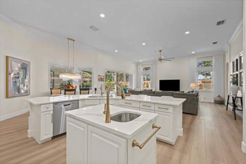 11849 Osprey Point Circle, Wellington FL - photo 13 of 38